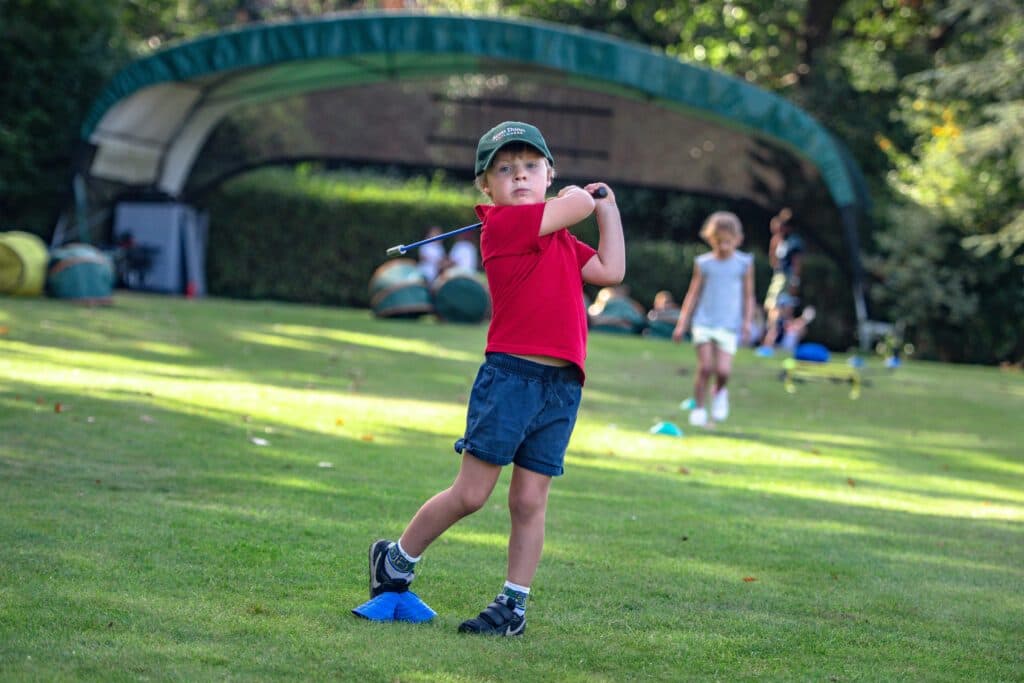 Junior Golf Coaching, Roehampton Club