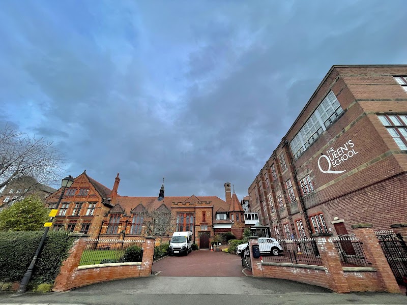 The Queen's School, Chester