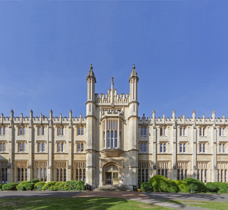 Thomas's College