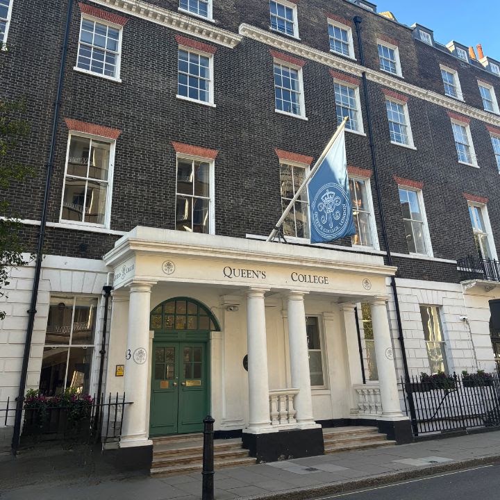 Queen's College, London