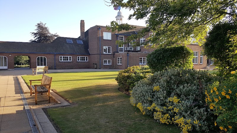 Solihull School